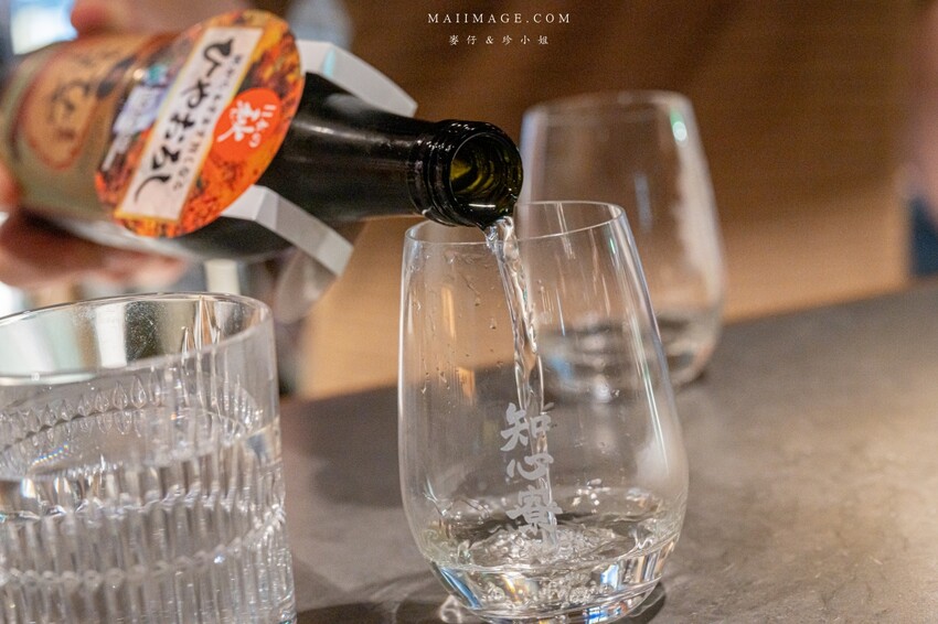 林森北九條通美食,知心寮清酒吧菜單公開,氣氛超棒必訪。