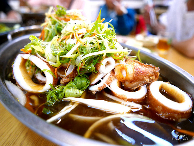 極品海鮮快炒，宜蘭薑母鴨羊肉爐熱炒都吃得到，三合一美味。