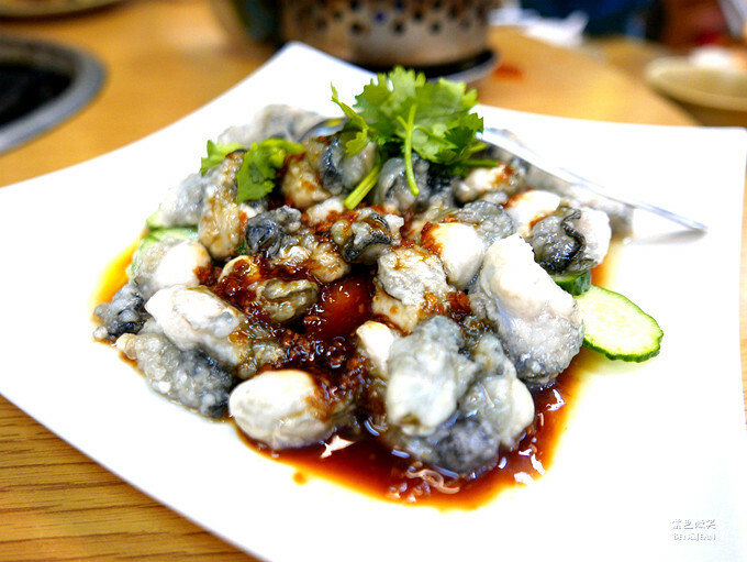 極品海鮮快炒，宜蘭薑母鴨羊肉爐熱炒都吃得到，三合一美味。