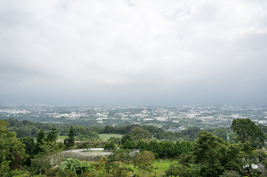 新社山沐斯達，絕美山景＋美食餐廳一次享，台中新社景觀餐廳推薦。
