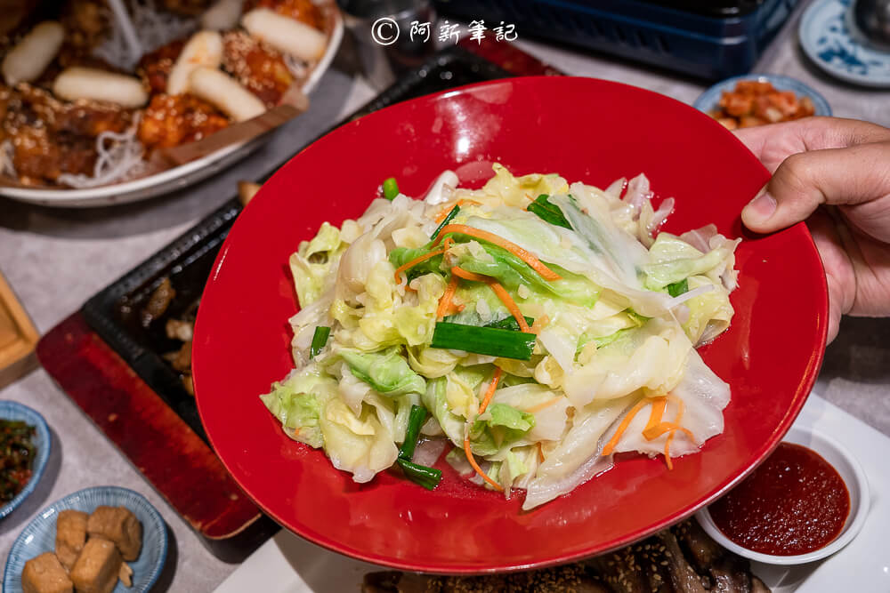 親水河畔韓式料理必吃!人蔘雞湯與超狂炸雞派對讓你愛爆。