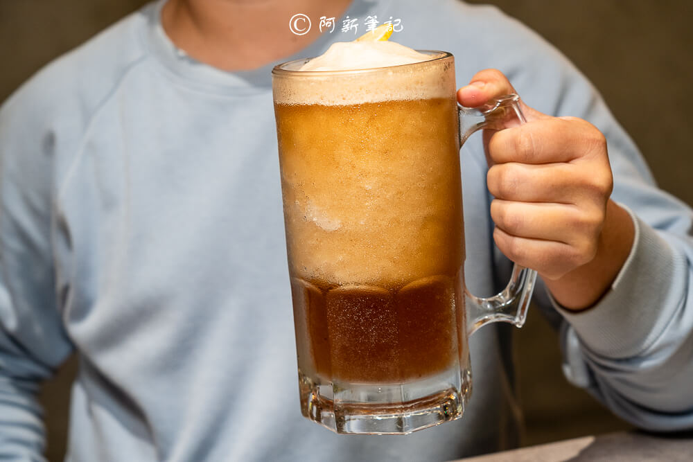 親水河畔韓式料理必吃!人蔘雞湯與超狂炸雞派對讓你愛爆。