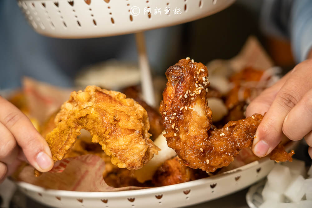 親水河畔韓式料理必吃!人蔘雞湯與超狂炸雞派對讓你愛爆。