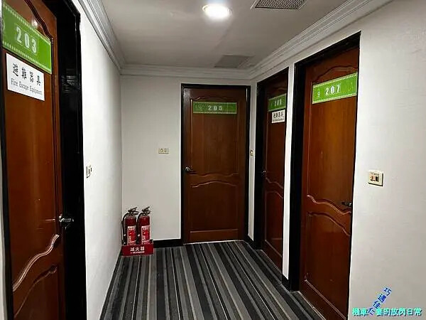 [南部住宿] 高雄鹽埕 河畔文旅 (非寵物旅館)