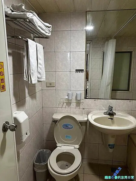 [南部住宿] 高雄鹽埕 河畔文旅 (非寵物旅館)