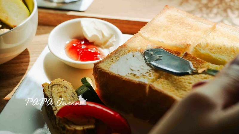 台中黎明新村咖啡廳！青林檎ao.ringo日風和洋朝食，享受老宅氛圍。