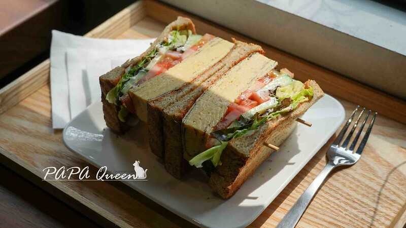 台中黎明新村咖啡廳！青林檎ao.ringo日風和洋朝食，享受老宅氛圍。