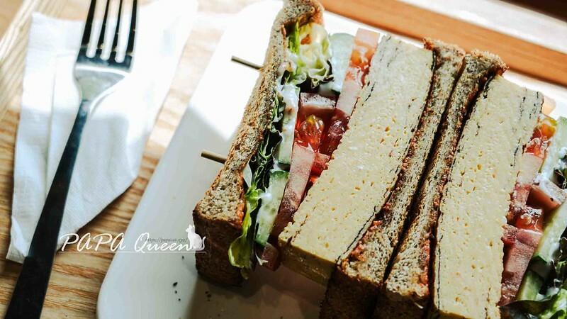 台中黎明新村咖啡廳！青林檎ao.ringo日風和洋朝食，享受老宅氛圍。