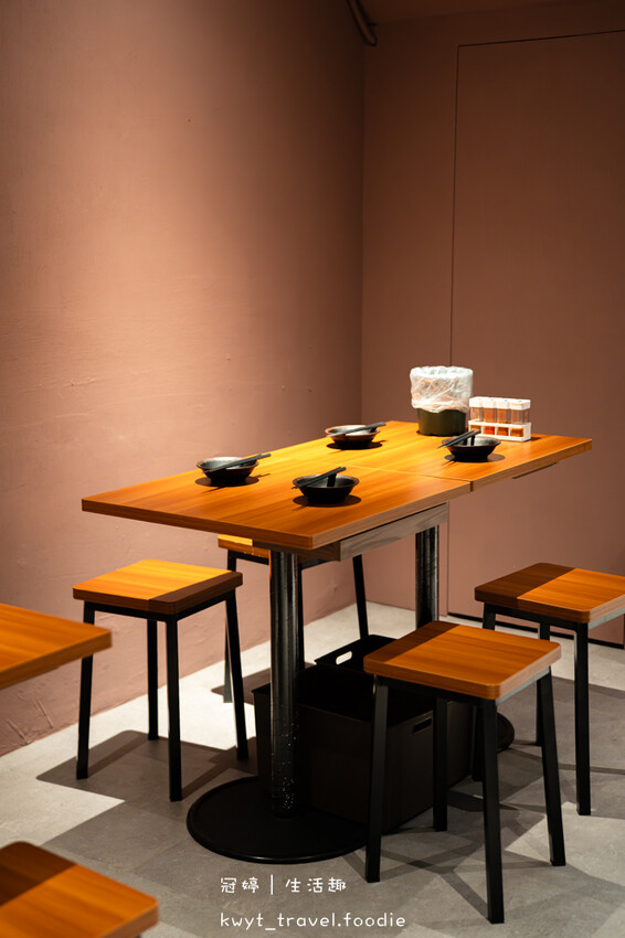台北居酒屋推薦_柒息地串燒居酒屋晴光店，全台唯一鍋巴烤肉粽！炙烤肉粽刷上烤肉神醬，必吃端午節食物_2025菜單 – 冠婷生活趣
