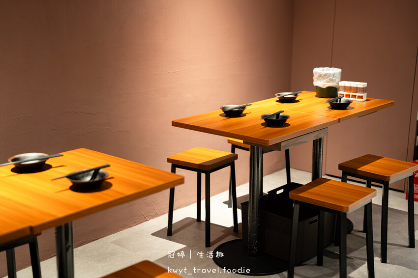 台北居酒屋推薦_柒息地串燒居酒屋晴光店，全台唯一鍋巴烤肉粽！炙烤肉粽刷上烤肉神醬，必吃端午節食物_2025菜單 – 冠婷生活趣