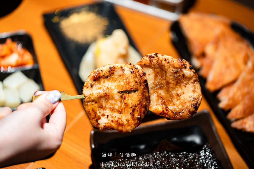 台北居酒屋推薦_柒息地串燒居酒屋晴光店，全台唯一鍋巴烤肉粽！炙烤肉粽刷上烤肉神醬，必吃端午節食物_2025菜單 – 冠婷生活趣