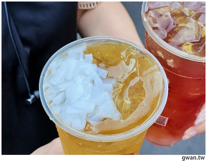 顏太煮奶茶一中店新開幕，連續三天免費送100杯飲品！ - 吃關關