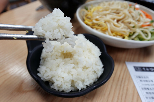 新北市板橋區這家不用沾醬的熟成咖哩火鍋一吃就愛上-94咖哩孃，新北市政府、板橋大遠百附近有咖哩火鍋及簡餐的平價餐廳