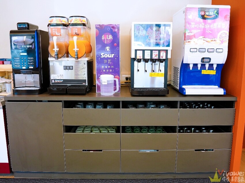 【虎鍋 日式鍋物】尚順周邊的質感鍋物～自助吧吃到飽誠意十足～環境舒適又寬敞！