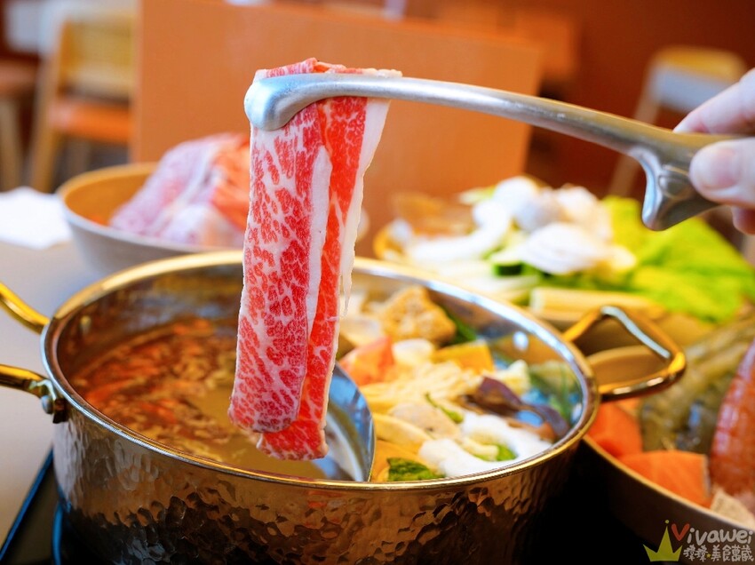 【虎鍋 日式鍋物】尚順周邊的質感鍋物～自助吧吃到飽誠意十足～環境舒適又寬敞！