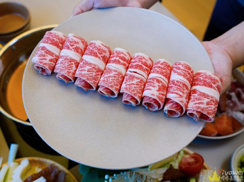 【虎鍋 日式鍋物】尚順周邊的質感鍋物～自助吧吃到飽誠意十足～環境舒適又寬敞！