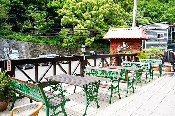 【拉拉山民宿】北橫貫下巴陵溫泉山莊｜藏身北橫公路的溫泉綠洲，泡湯賞山景吃合菜一次滿足！ (6).JPG