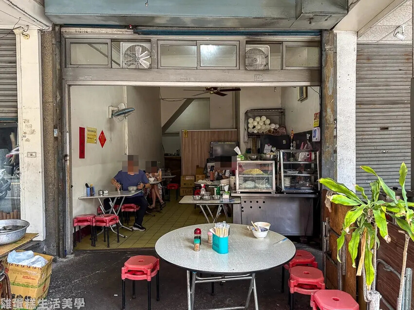 【新竹食記】竹東無招牌40年粄條老店 -