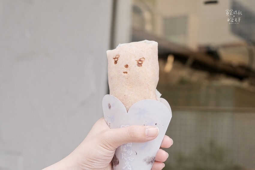 台中西區｜勤美商圈新店報報！超萌散步甜點～春捲冰淇淋清爽好吃