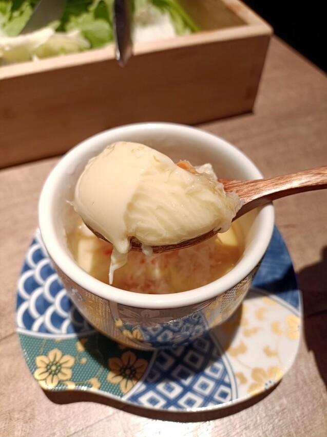 高檔食材奢華享受 ！必吃忠孝新生無菜單鍋物，山上走走頂級海鮮和牛