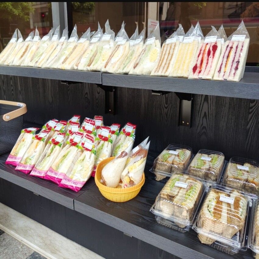 新竹關東早午餐！Leo歐式早餐，必點花草檸檬雞腿 碳烤豬排，早午餐美食體驗。