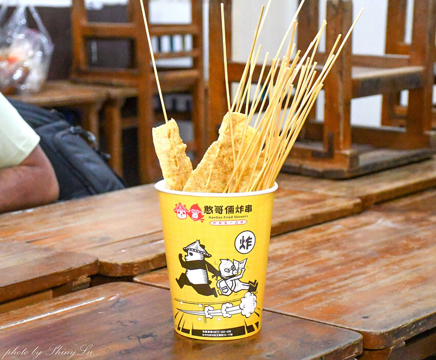 嚴選大豆油加雞油及豬油煉製成, 無裏粉雞排超好吃