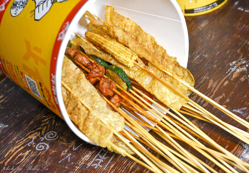 嚴選大豆油加雞油及豬油煉製成, 無裏粉雞排超好吃