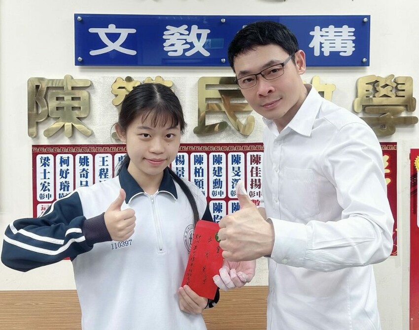 12街貓屋｜勤美新開幕日系貓咪咖啡廳，夢幻水果優格火鍋打造甜蜜下午茶! - 肉依小姐吃什麼