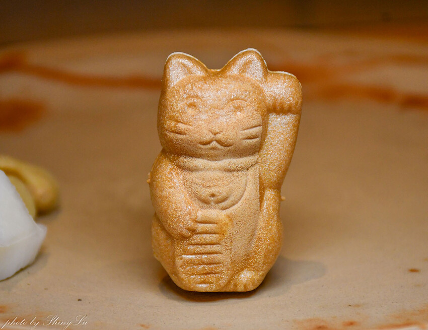 不惜重本選用日本空運來台的四季旬味，道地的日本料理手法，讓大家不用出國，一樣可以吃到日本時節的美味餐點