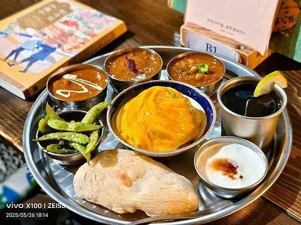 /tmp/phprXpZWx /tmp/phprXpZWx