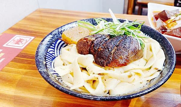 北投牛肉麵推薦│肥滋滋牛肉麵-每日極限100碗│北投隱藏版必推牛肉麵、北投美食-41.jpg
