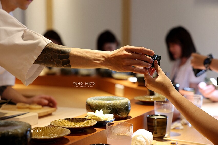 吃進一場藝術饗宴 板前職人手作全17道無菜單驚喜 質感日式空間＋每日限定新鮮食材 吃完想再訂｜匠旬割烹(台中無菜單料理推薦)