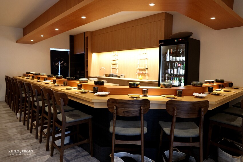 吃進一場藝術饗宴 板前職人手作全17道無菜單驚喜 質感日式空間＋每日限定新鮮食材 吃完想再訂｜匠旬割烹(台中無菜單料理推薦)