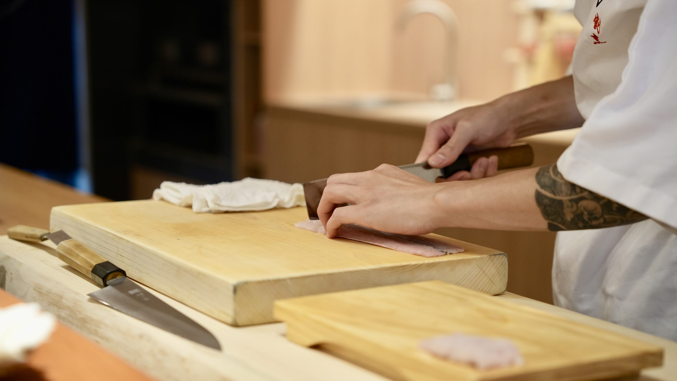 台中無菜單料理！新開店匠旬割烹板前頂級日料，2500元約會餐廳推薦。