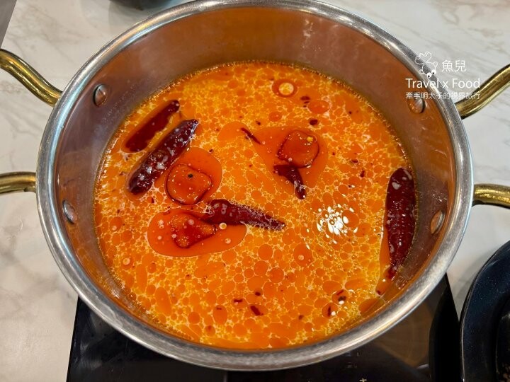 溯源蔬菜，自助吧吃到飽的美味黃金雞湯鍋～涮金鍋（慈文店） - 魚兒 x 牽手明太子的「視」界旅行
