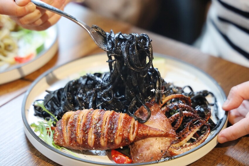 新北泰山爆紅早午餐!葛雷早午餐&義式餐館,高CP值不限時吃到晚。