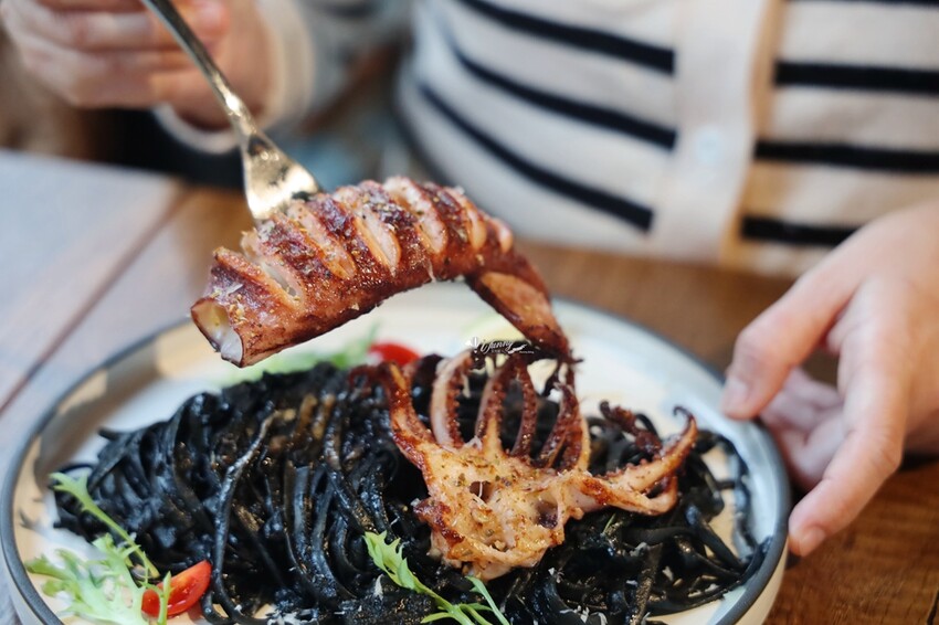 新北泰山爆紅早午餐!葛雷早午餐&義式餐館,高CP值不限時吃到晚。