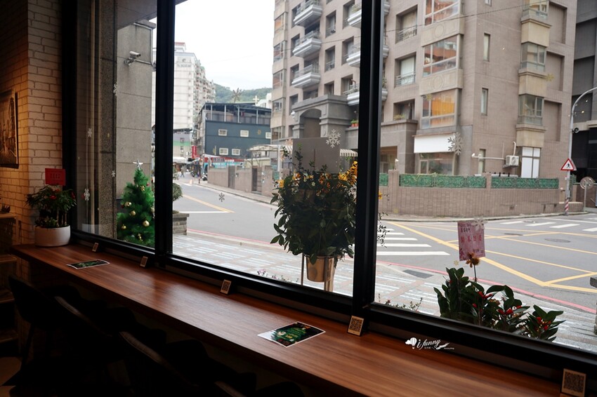 新北泰山爆紅早午餐!葛雷早午餐&義式餐館,高CP值不限時吃到晚。