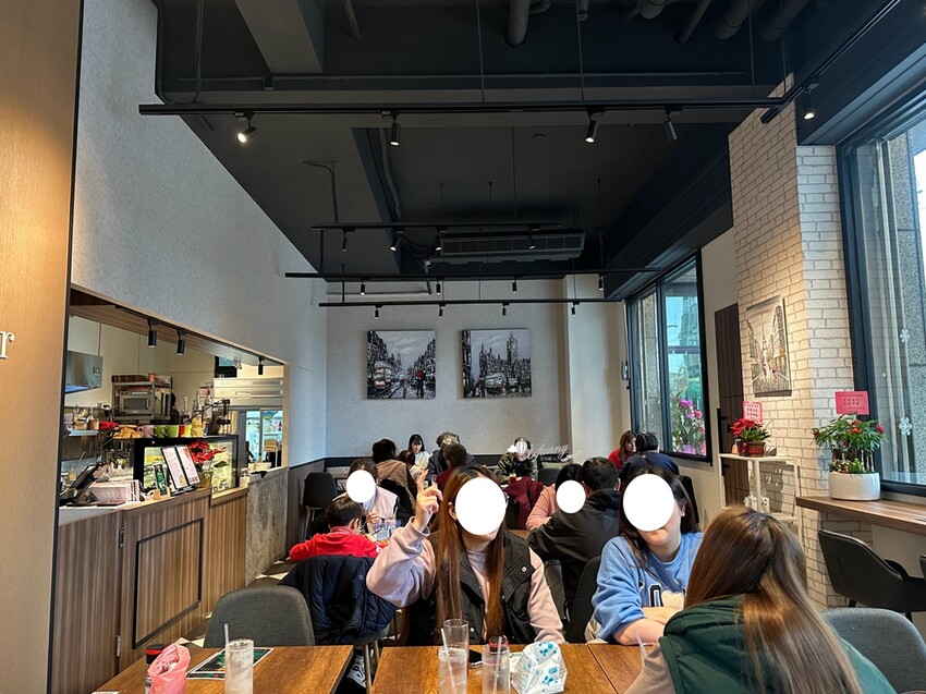 新北泰山爆紅早午餐!葛雷早午餐&義式餐館,高CP值不限時吃到晚。