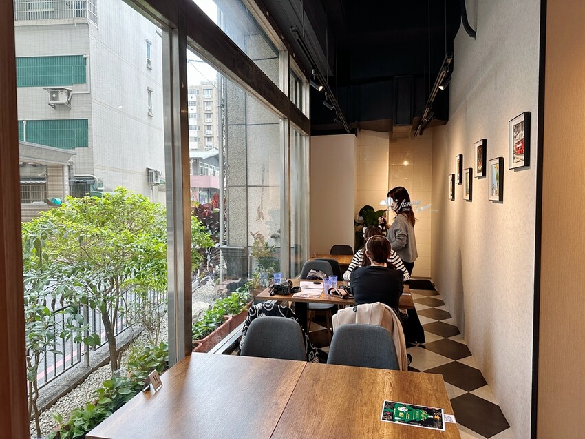 新北泰山爆紅早午餐!葛雷早午餐&義式餐館,高CP值不限時吃到晚。