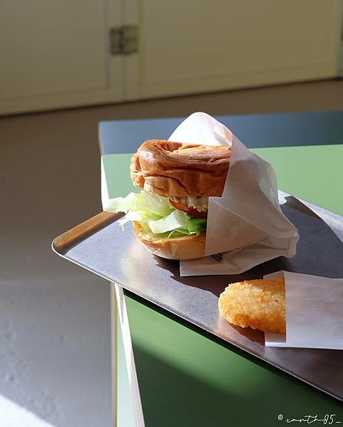 [ 新北美食 ] 大室OMURO-三重新地標！轉角文青風早餐