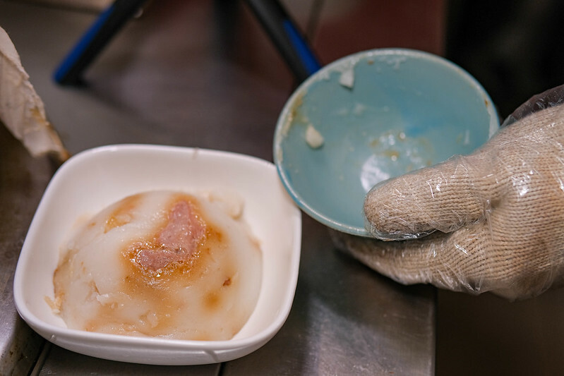 忠孝新生站美食！華山旁東區小賴甜不辣華山店，手工甜不辣搭蘿蔔湯必吃。