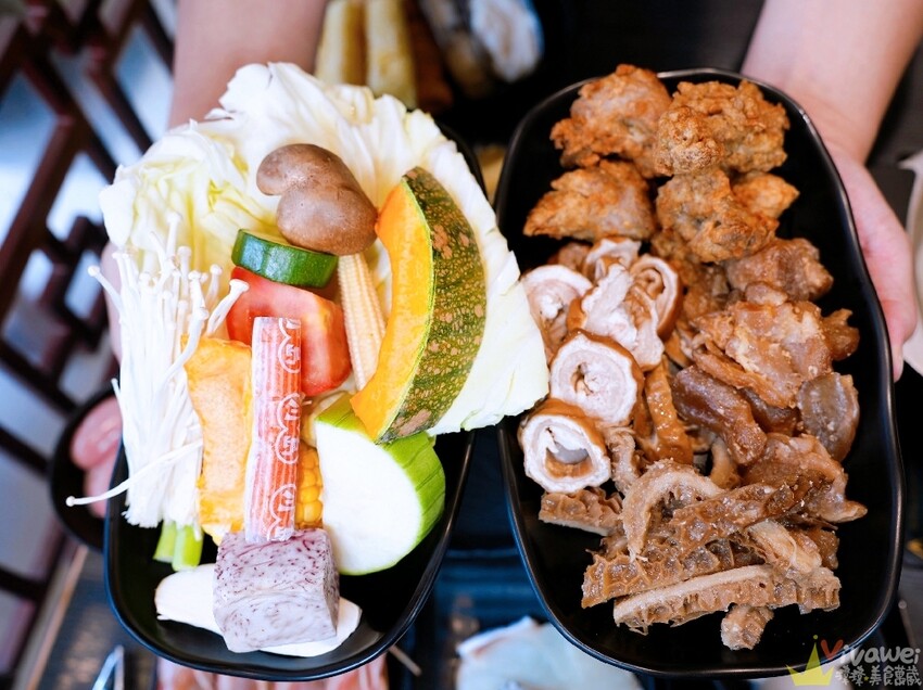 【魔椒頂級鴛鴦鍋】海鮮及現切肉品都很新鮮的鍋物吃到飽！還有多款飲品,啤酒,調酒暢飲！