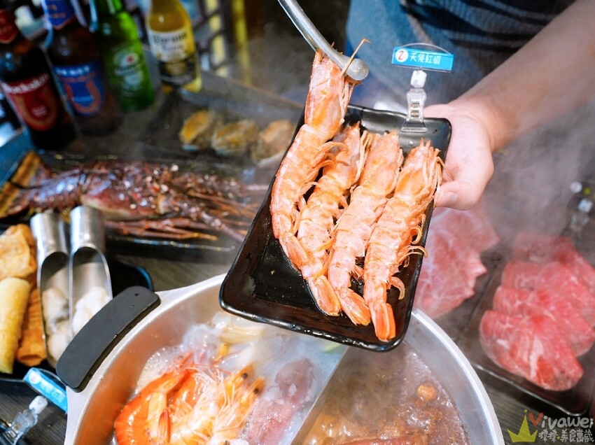 【魔椒頂級鴛鴦鍋】海鮮及現切肉品都很新鮮的鍋物吃到飽！還有多款飲品,啤酒,調酒暢飲！