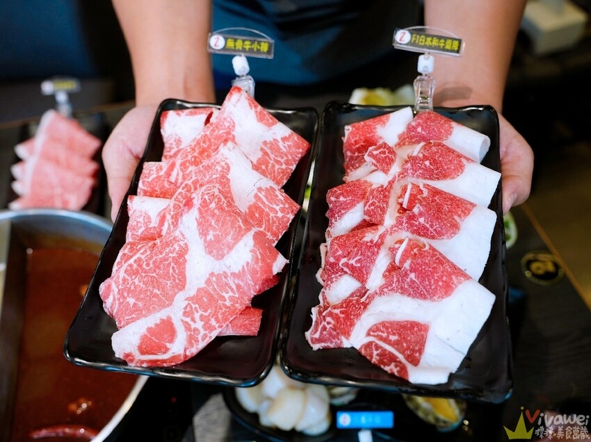 【魔椒頂級鴛鴦鍋】海鮮及現切肉品都很新鮮的鍋物吃到飽！還有多款飲品,啤酒,調酒暢飲！