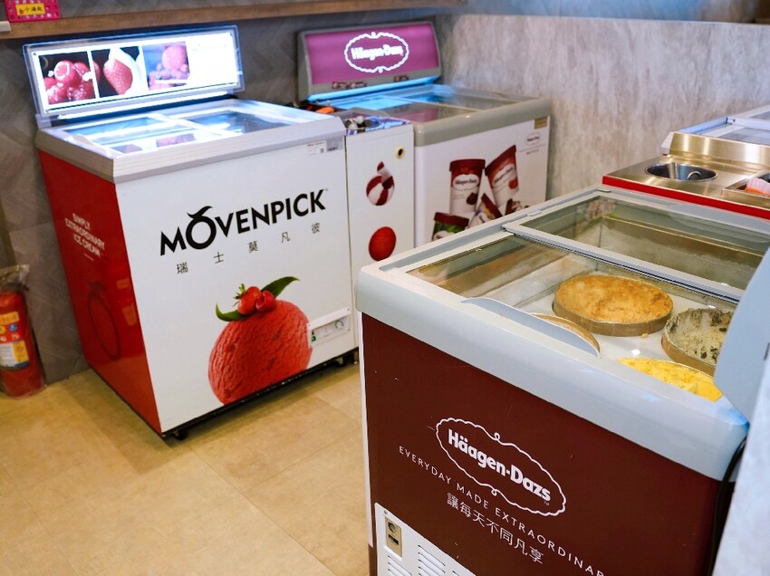 【魔椒頂級鴛鴦鍋】海鮮及現切肉品都很新鮮的鍋物吃到飽！還有多款飲品,啤酒,調酒暢飲！