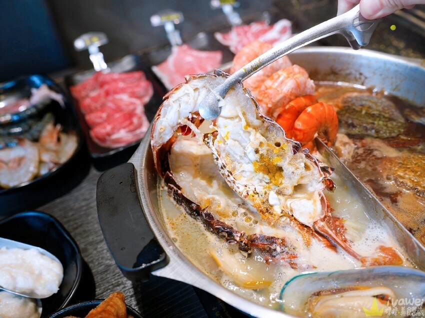 【魔椒頂級鴛鴦鍋】海鮮及現切肉品都很新鮮的鍋物吃到飽！還有多款飲品,啤酒,調酒暢飲！