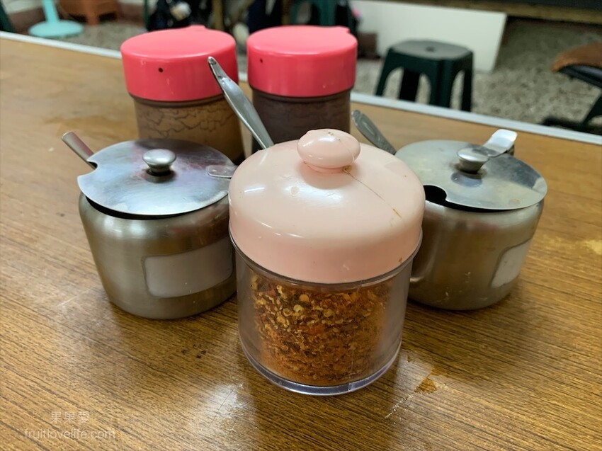 義艋舺大腸蚵仔麵線肉圓⟩台中太平美食小吃,偶然發現的好吃大腸蚵仔麵線,結果肉圓也是這裡的必點必吃的 @果果愛Fruitlove 義艋舺大腸蚵仔麵線肉圓⟩台中太平美食小吃,偶然發現的好吃大腸蚵仔麵線,結果肉圓也是這裡的必點必吃的 @果果愛Fruitlove