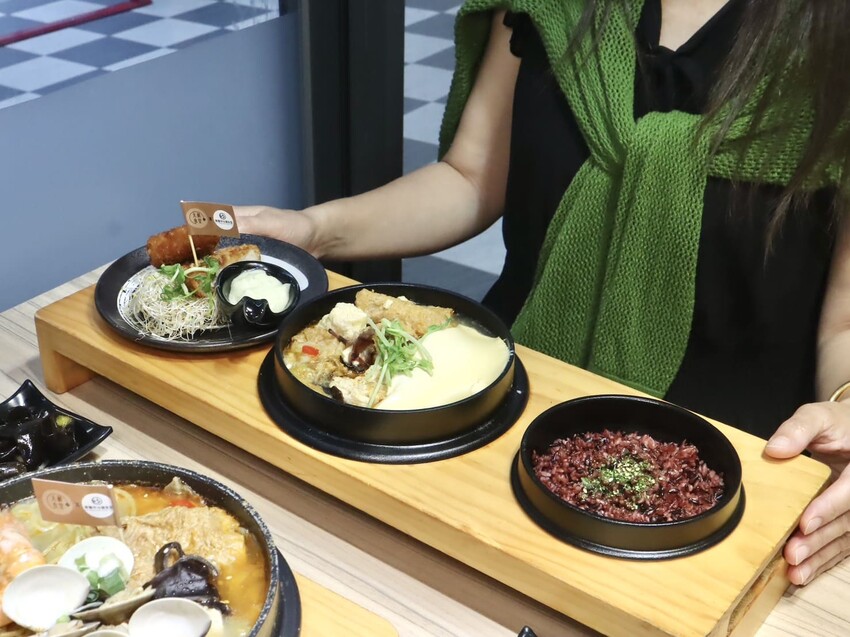 天利食堂×林聰明沙鍋魚頭，期間限定神還原經典湯頭。免去嘉義吃排隊名店 – 艾瑞絲的吃貨日常