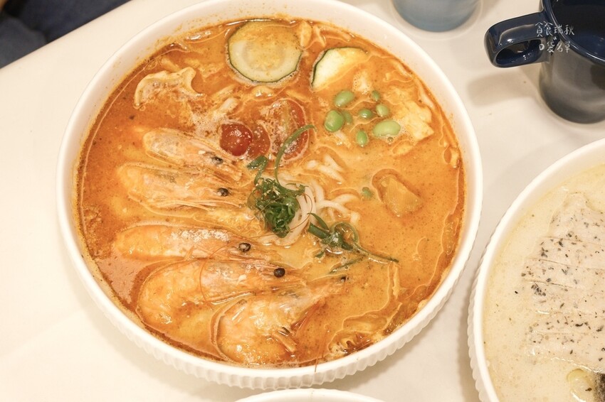 台中北屯|可以喝湯的義大利麵!濃郁不厚重、料多麵Q的義式湯麵 台中北屯|可以喝湯的義大利麵!濃郁不厚重、料多麵Q的義式湯麵